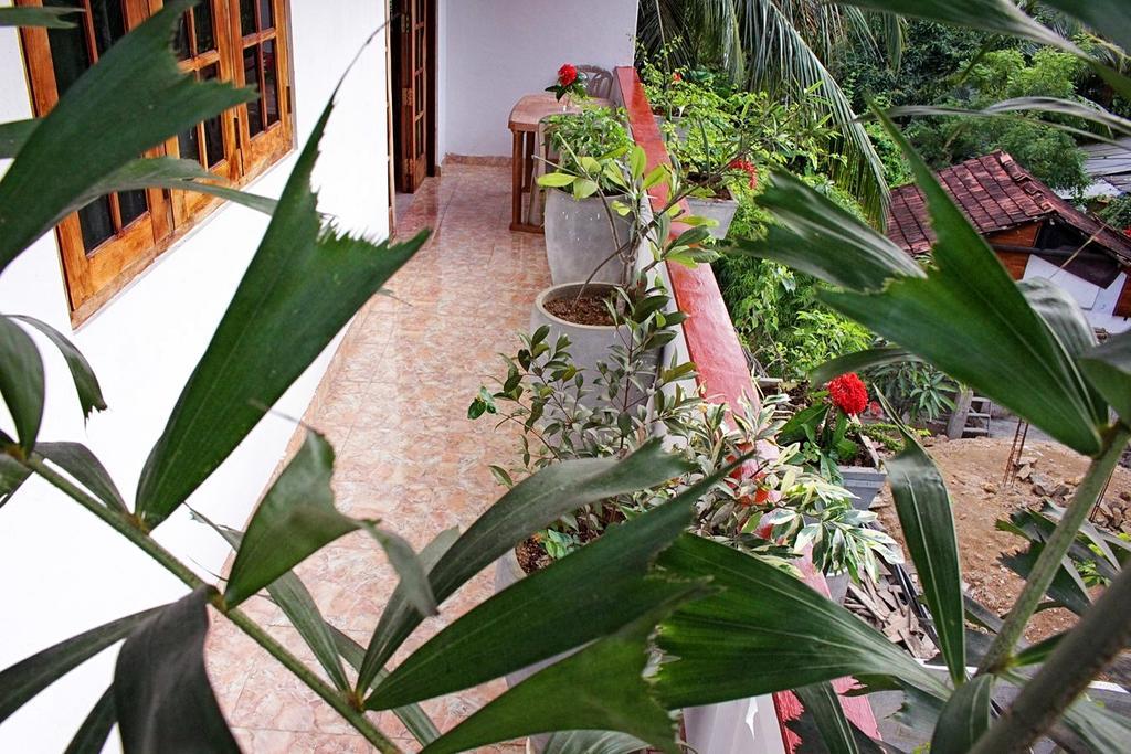 Hansa Villa Unawatuna Exteriör bild